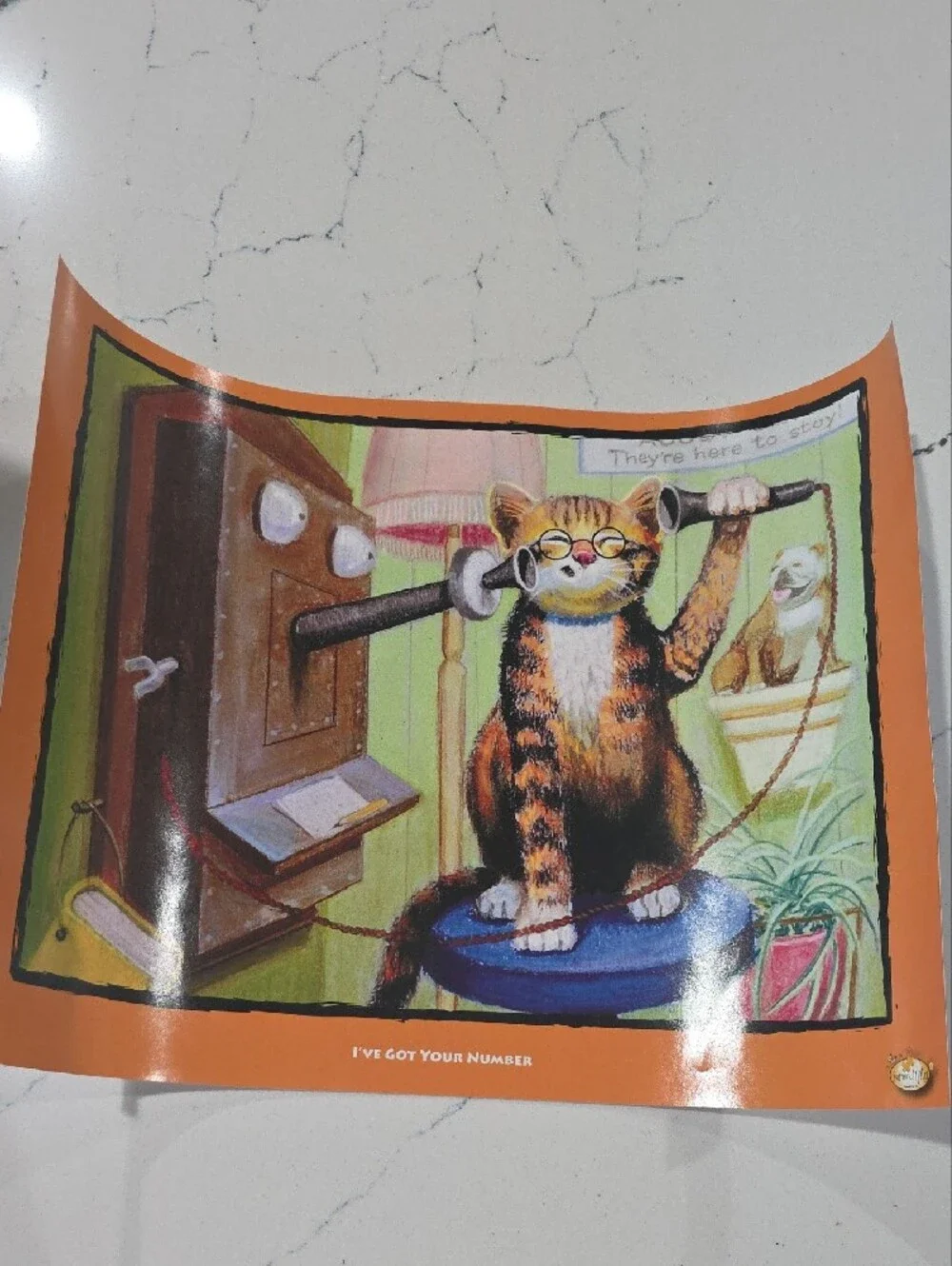 Serendipity 550 Piece Jigsaw Puzzle NEW in Coin Bank Canister Cat On The Phone